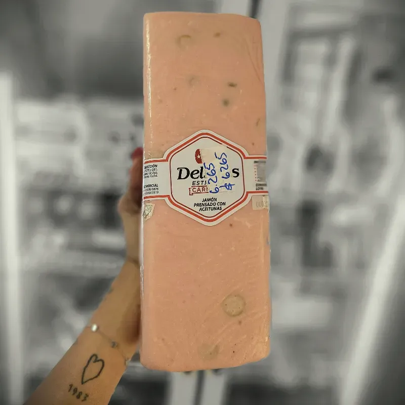 Jamón prensado con aceitunas 