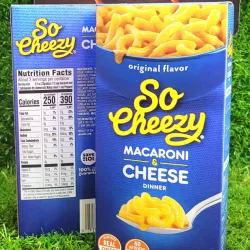 Macarrones con queso.MAC AND CHEESE
