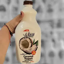 Yogurt probiótico.  YOKEY