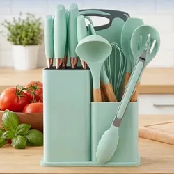 Set de utensilios de cocina y cuchillos