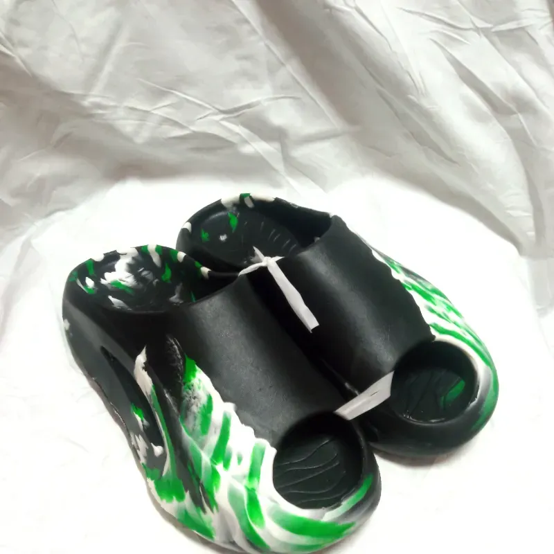 Chancletas engomadas