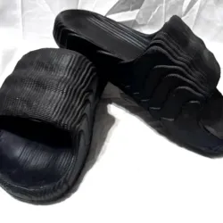 Chancletas Negras