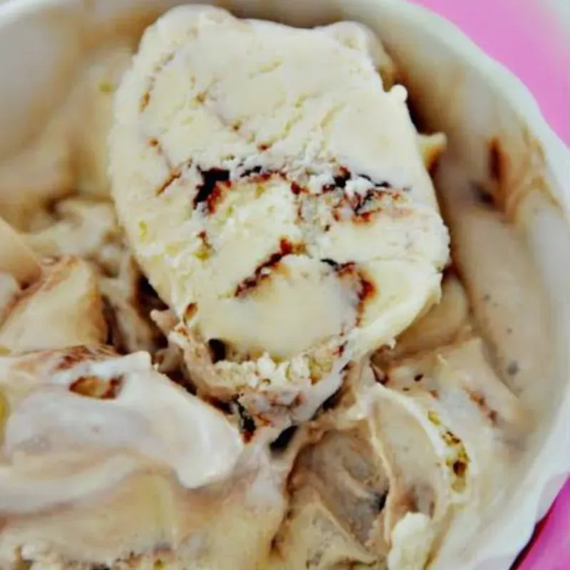 Helado Rizado de mantecado con chocolate 