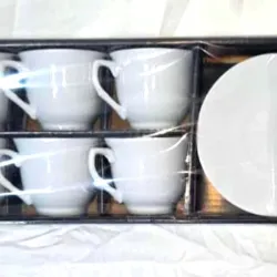 Ser de 6 tazas y 6 platos