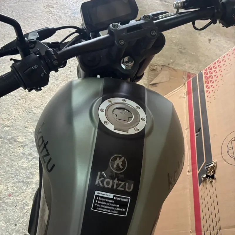 MOTO DE GASOLINA KATSU SNAPDRAGON,