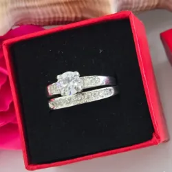 Anillo de compromiso