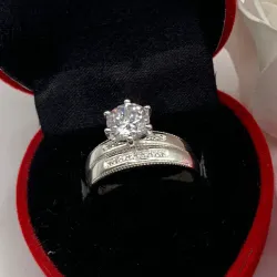 Anillo de compromiso