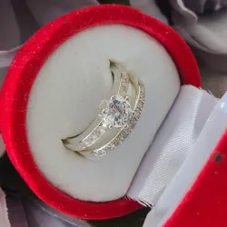 Anillo de compromiso