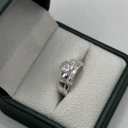 Anillo de compromiso
