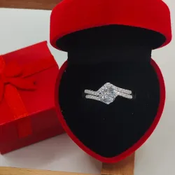 Anillo de compromiso