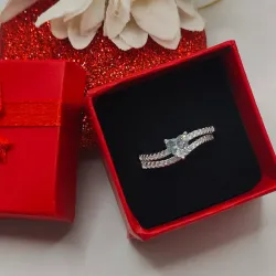 Anillo de compromiso