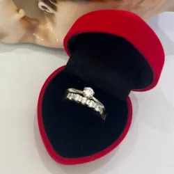 Anillo de compromiso