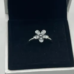Anillo de margarita