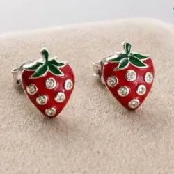Aretes de fresitas