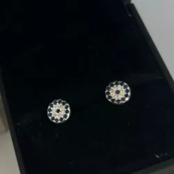 Aretes