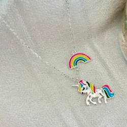 Cadena de unicornio y arcoiris