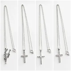 Cadenas de giraldilla y crucifijos