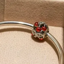 Charm de cereza