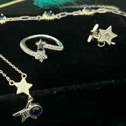 Conjunto con diseño de estrellas