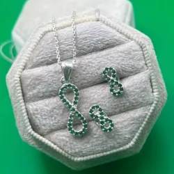 Conjunto de infinito
