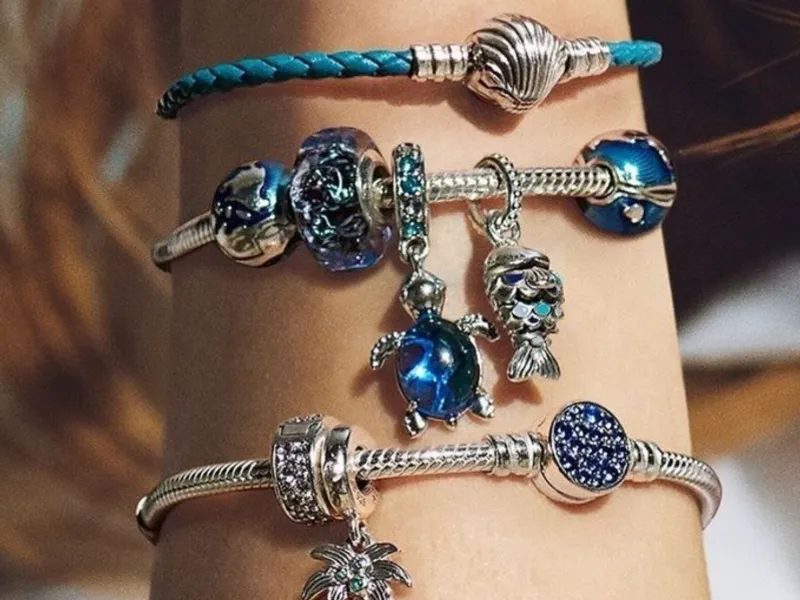 Pulseras temáticas