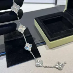 Pulsera con baño de oro