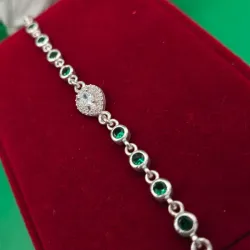 Pulsera con piedritas verde
