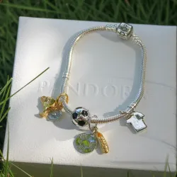 Pulsera con temática de fútbol