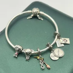 Pulsera con temática de Harry Potter