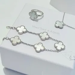 Pulsera de 3 tréboles