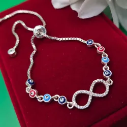 Pulsera de infinito y ojos turcos