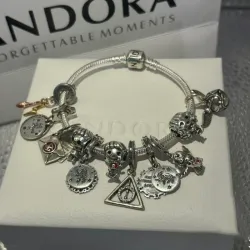 Pulsera flexible con temática de Harry Potter