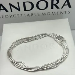 Pulsera multicadena