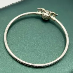 Pulsera rígida de Snitch