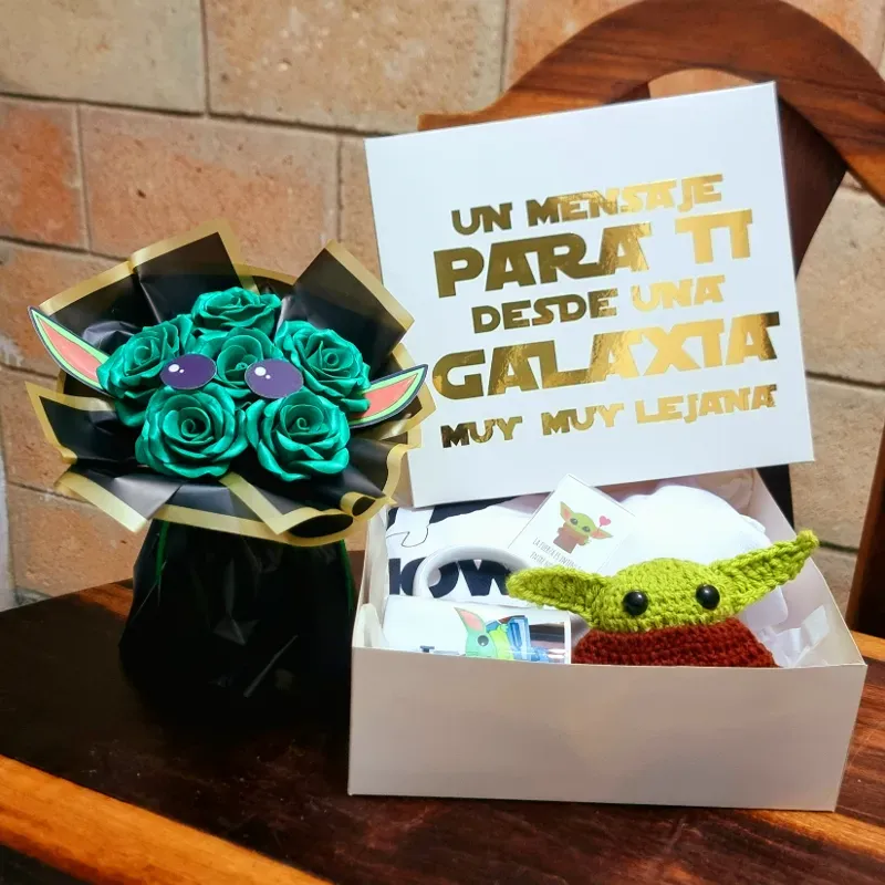 Baby yoda ✨caja sorpresa ✨