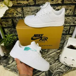 Nike AFI blancos 