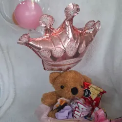Caja con globo burbuja y peluche