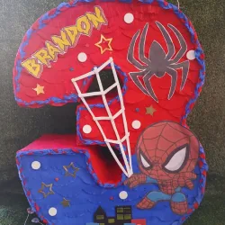 Piñata de Spaiderman