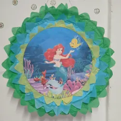 Piñata redonda grande (Sirenita Ariel)
