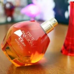 True Passion L'Eau MK