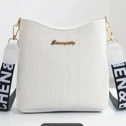 Cartera blanca