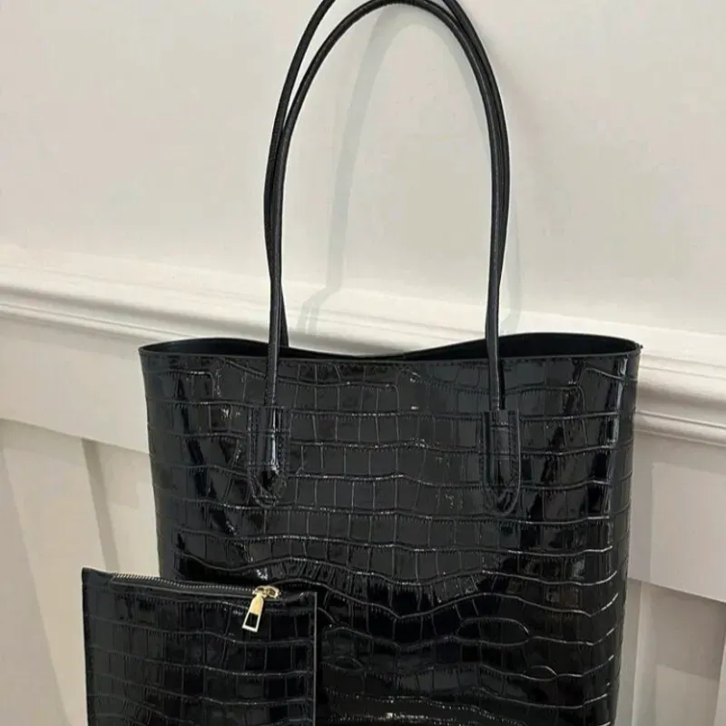 Bolso de charol 