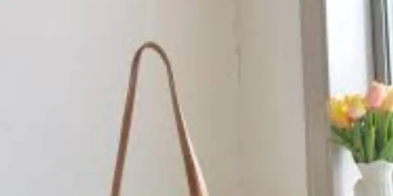 Bolso de paja con diseño