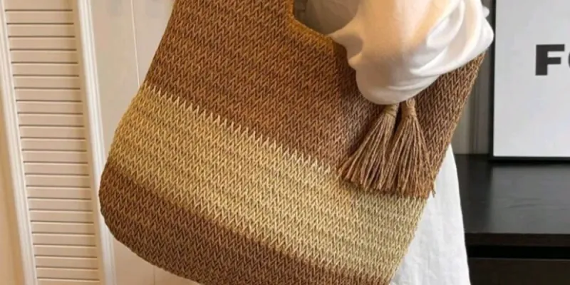 Bolso de paja sintética