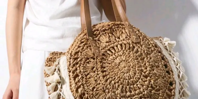 Bolso de paja sintética