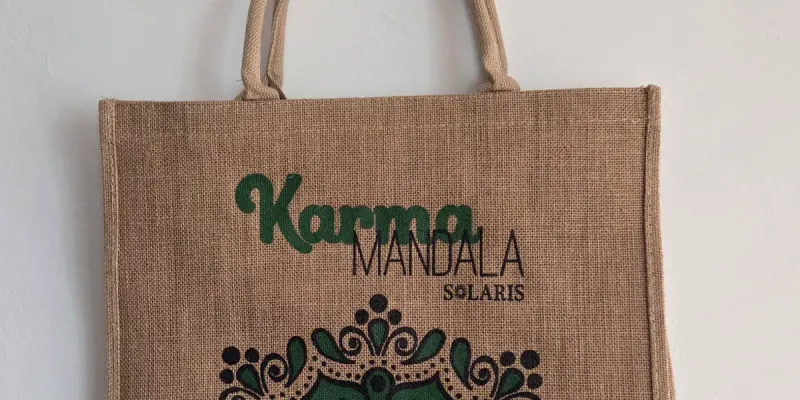 Bolso de yute karma