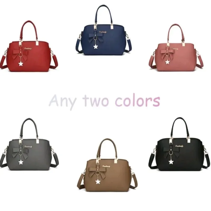 Bolso doble asa con adorno