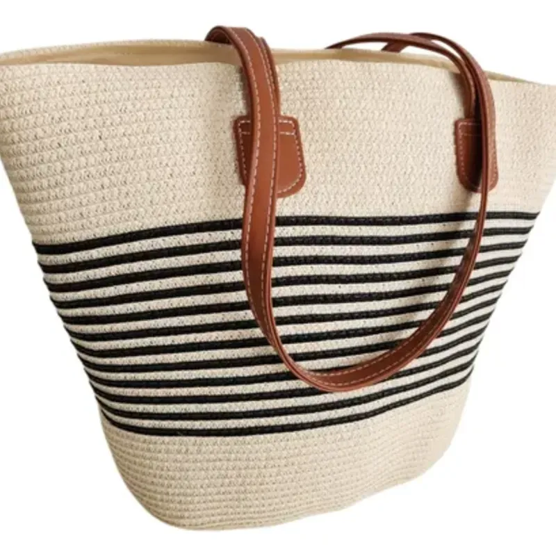 Bolso paja con lineas