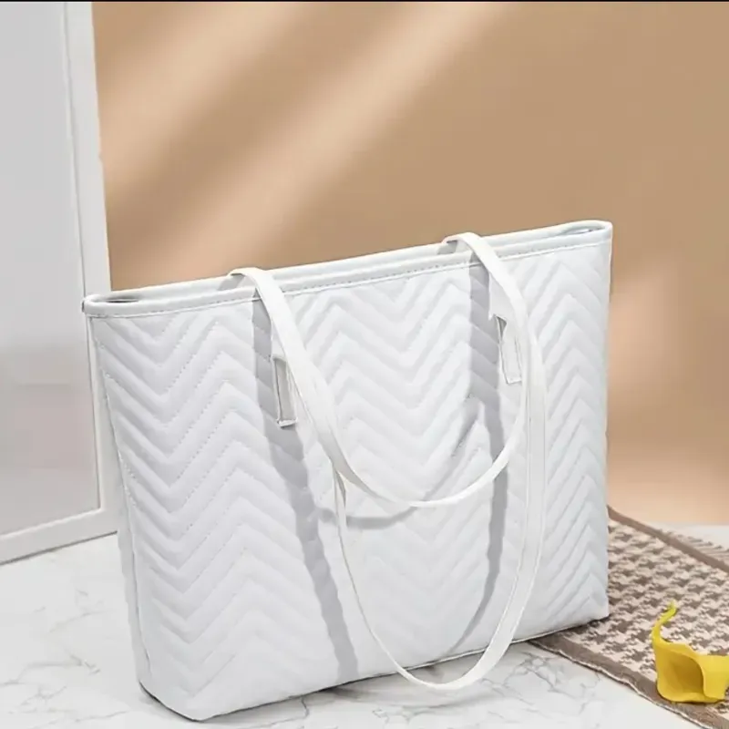 Bolso tote de mujer con diseño