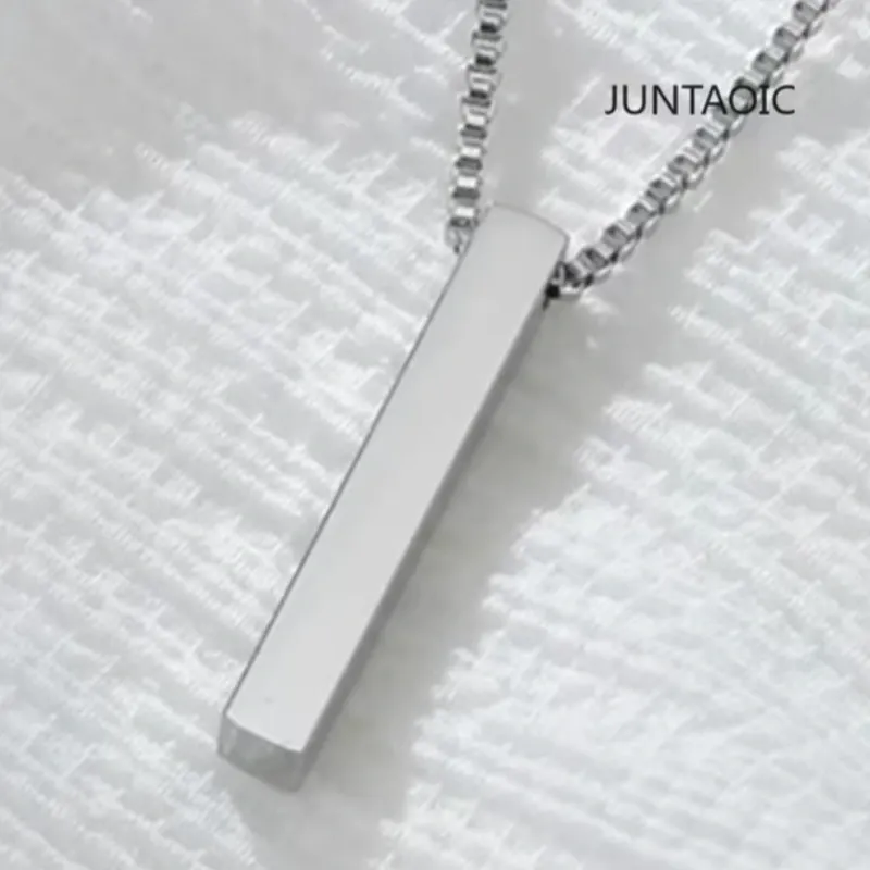 Collar con colgante 3D